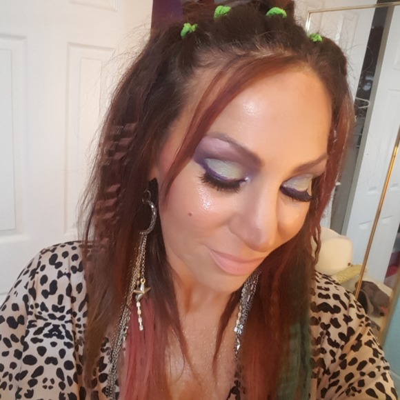 Meet your Posher, Robin - Picture 1 of 1